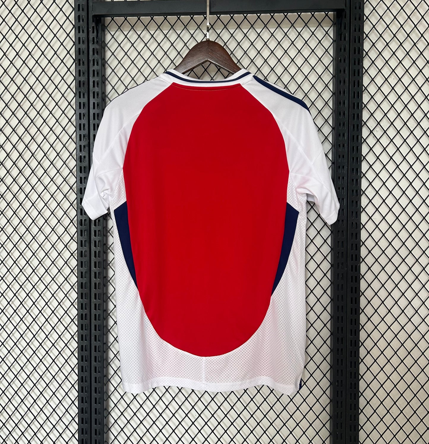 Arsenal 24/25 home jersey